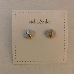 Stella & Dot Stone Rebel Studs